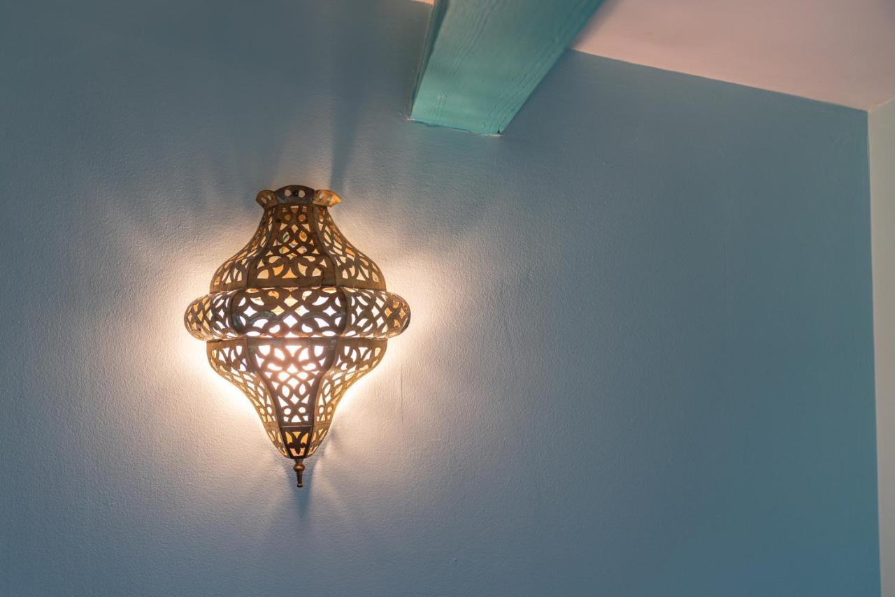 Le Reve Bleu Majorelle - Duplex Sur Les Toits - Une Nuit A نيم المظهر الخارجي الصورة